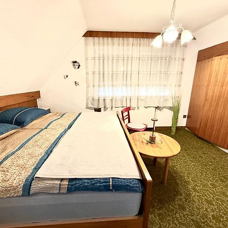 Apartmán Haus Gruber - Valentina & Gabriel In Der Waldheimat Krieglach Exteriér fotografie