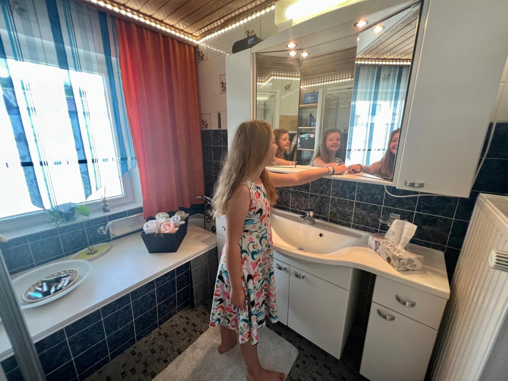Apartmán Haus Gruber - Valentina & Gabriel In Der Waldheimat Krieglach Exteriér fotografie
